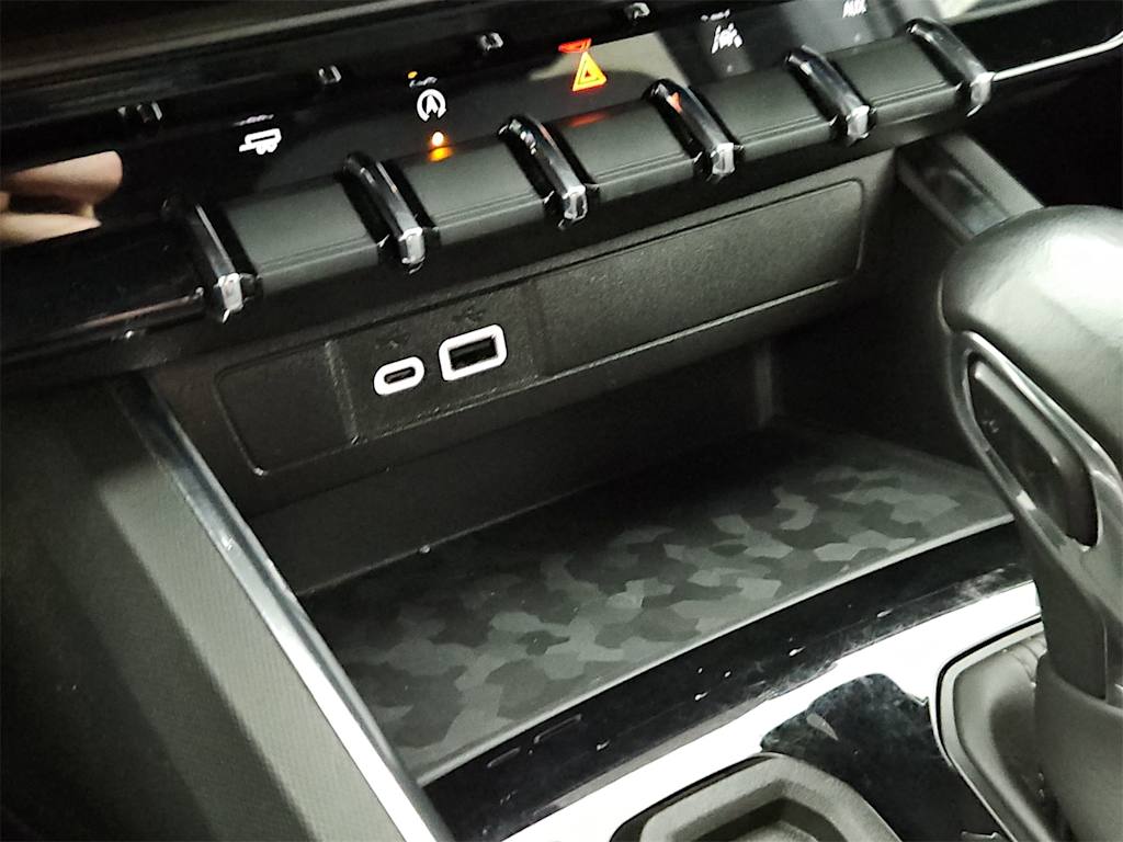 Thumbnail: 2024 GMC Canyon - 35