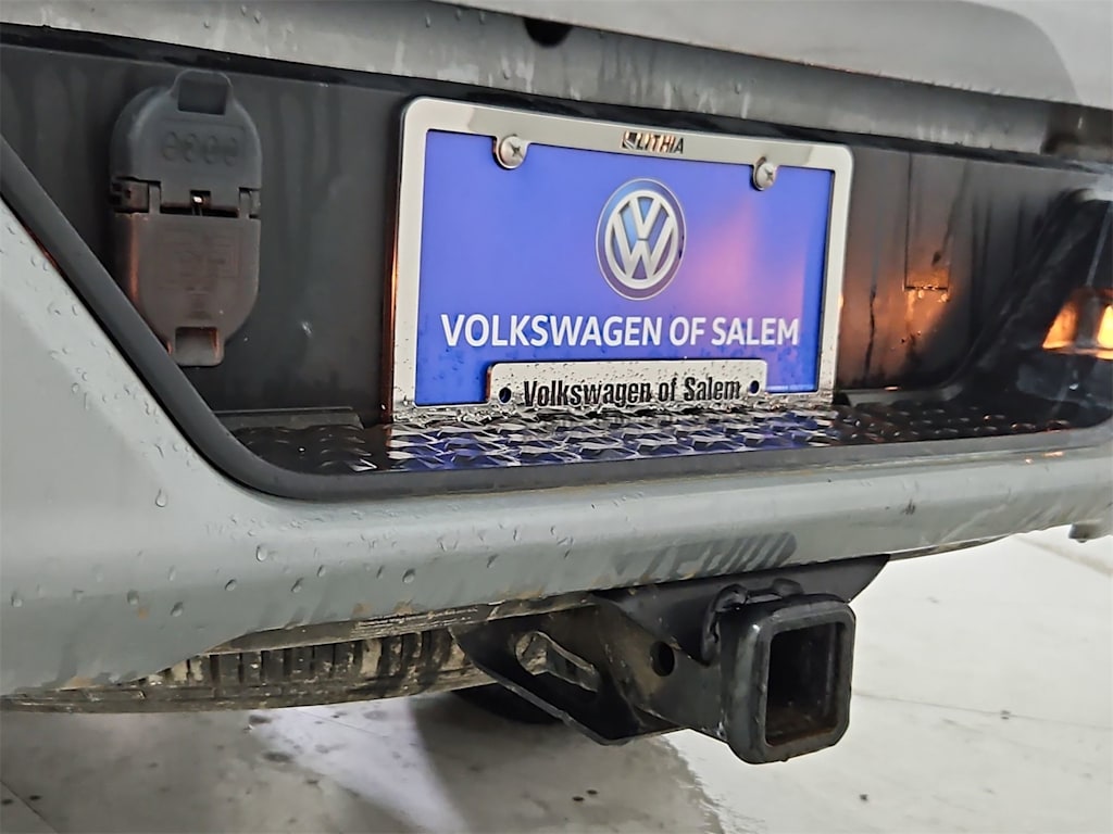 Thumbnail: 2024 GMC Canyon - 37