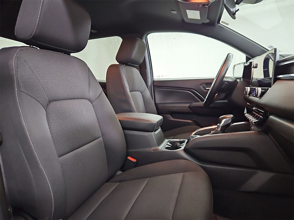 Thumbnail: 2024 GMC Canyon - 11