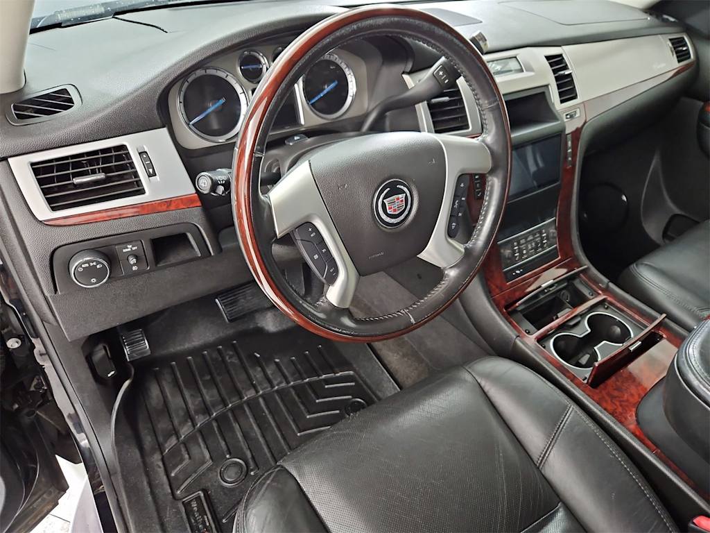 Thumbnail: 2014 Cadillac Escalade - 2