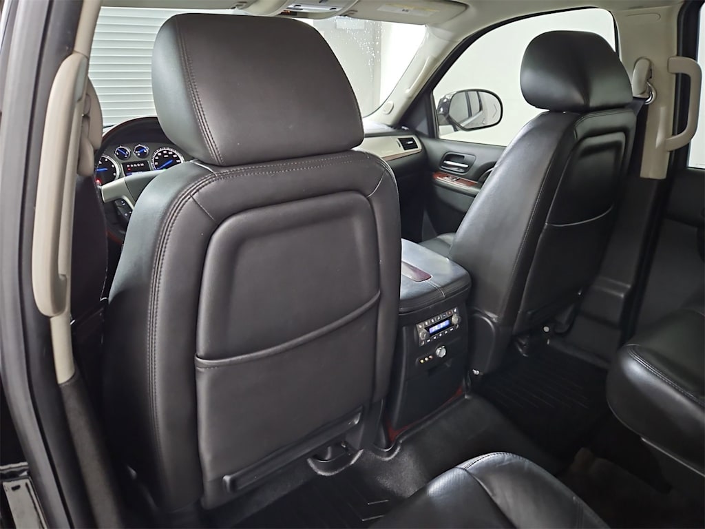 Thumbnail: 2014 Cadillac Escalade - 13