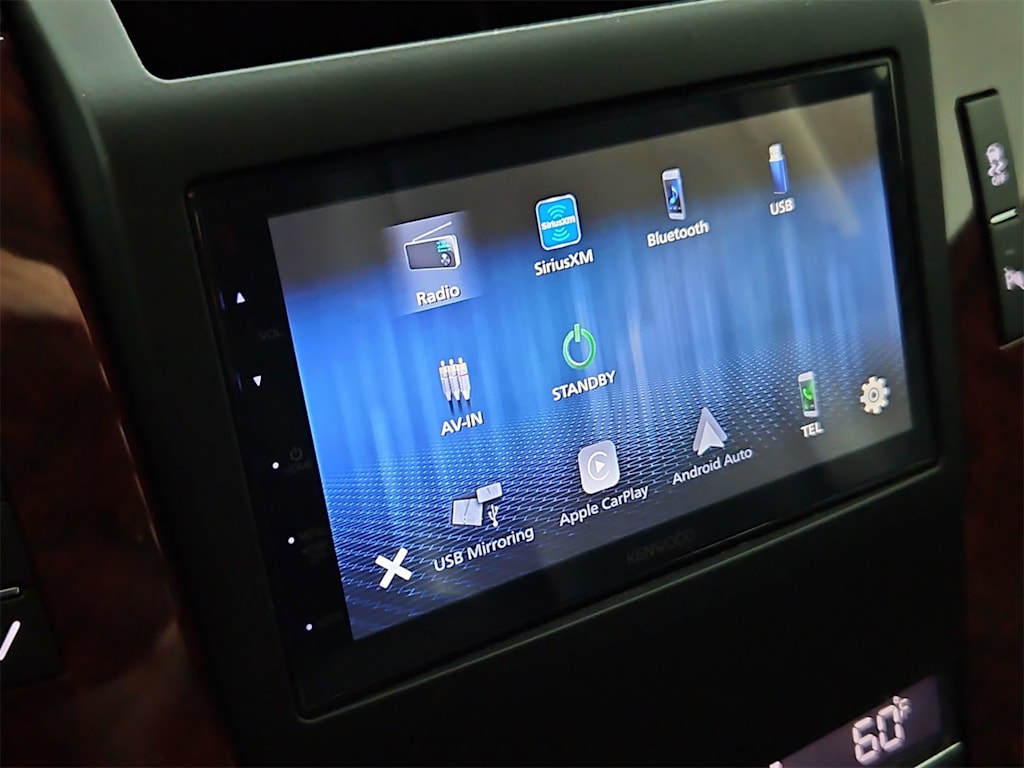 Thumbnail: 2014 Cadillac Escalade - 31