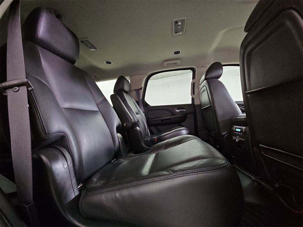 Thumbnail: 2014 Cadillac Escalade - 27