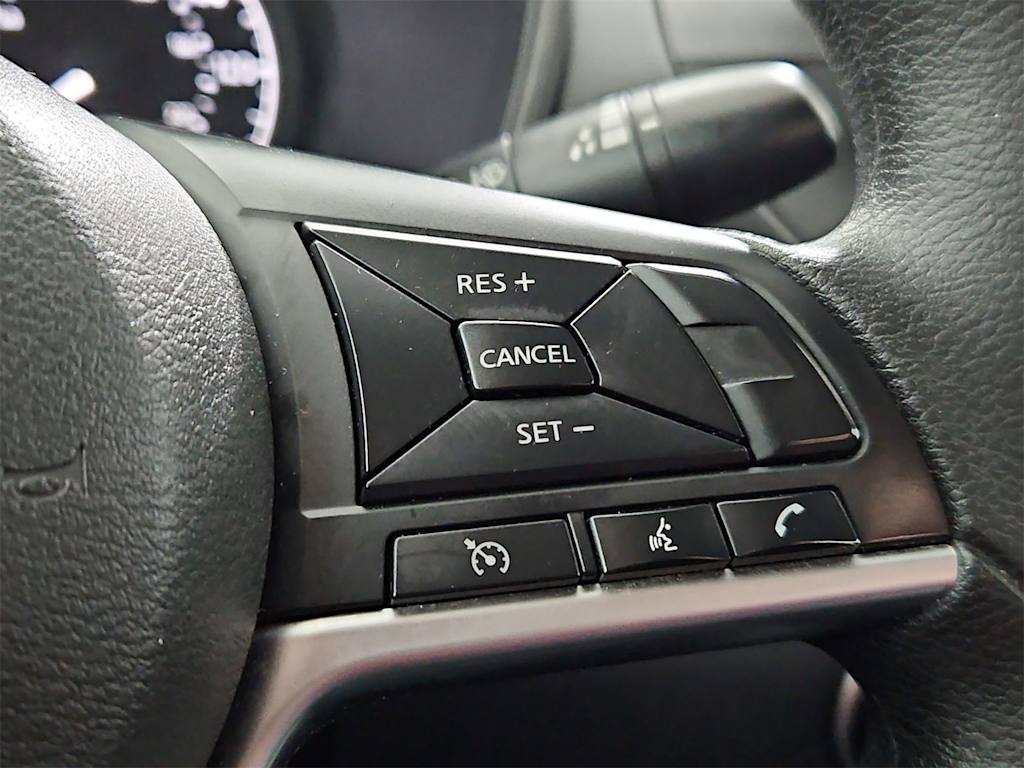 Thumbnail: 2022 Nissan Altima - 30