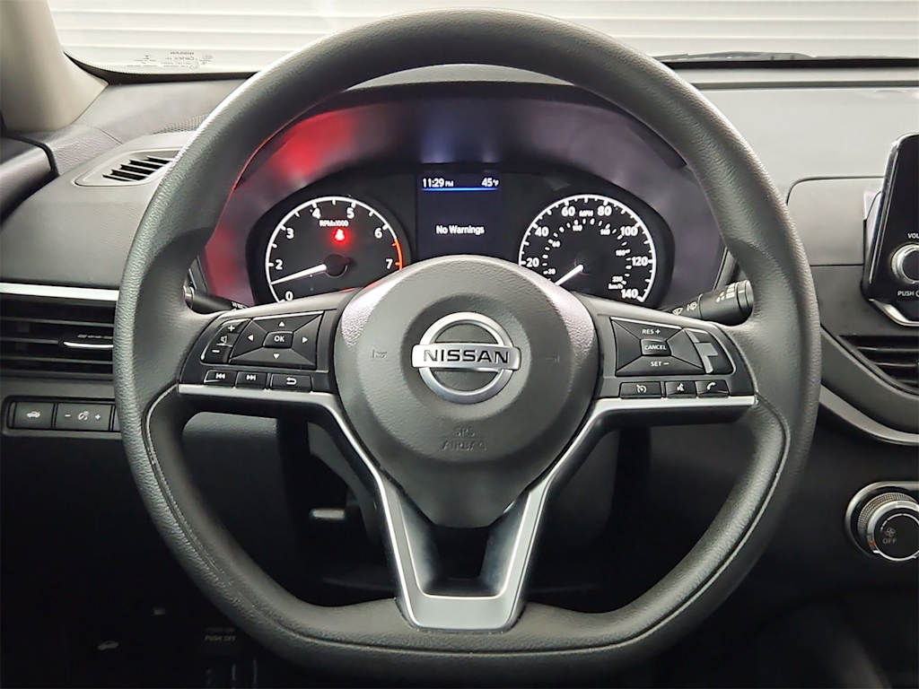 Thumbnail: 2022 Nissan Altima - 14