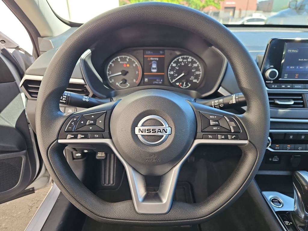 Thumbnail: 2021 Nissan Altima - 14