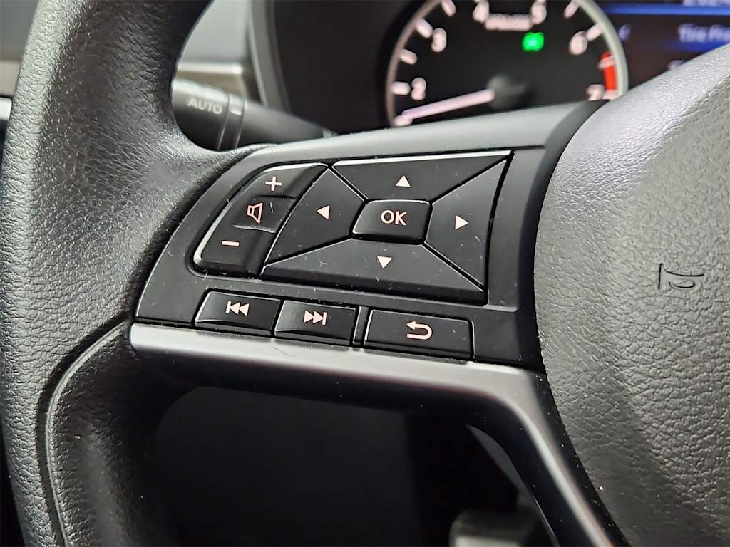 Thumbnail: 2023 Nissan Altima - 29