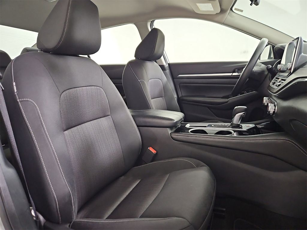 Thumbnail: 2023 Nissan Altima - 28