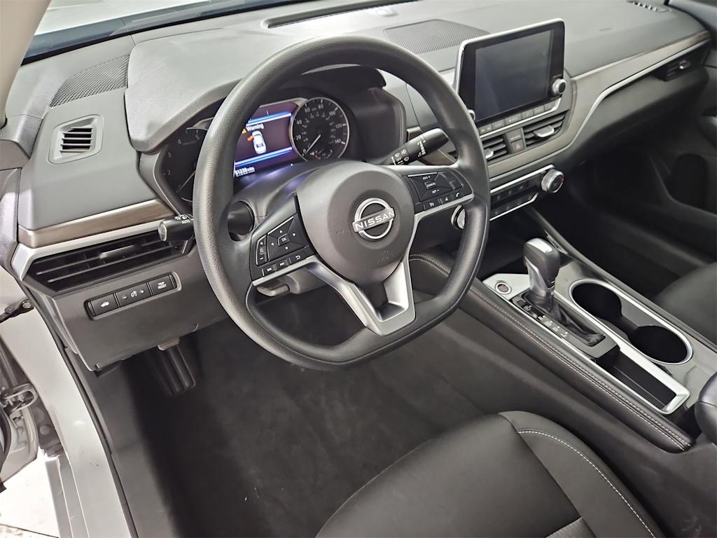 Thumbnail: 2023 Nissan Altima - 2