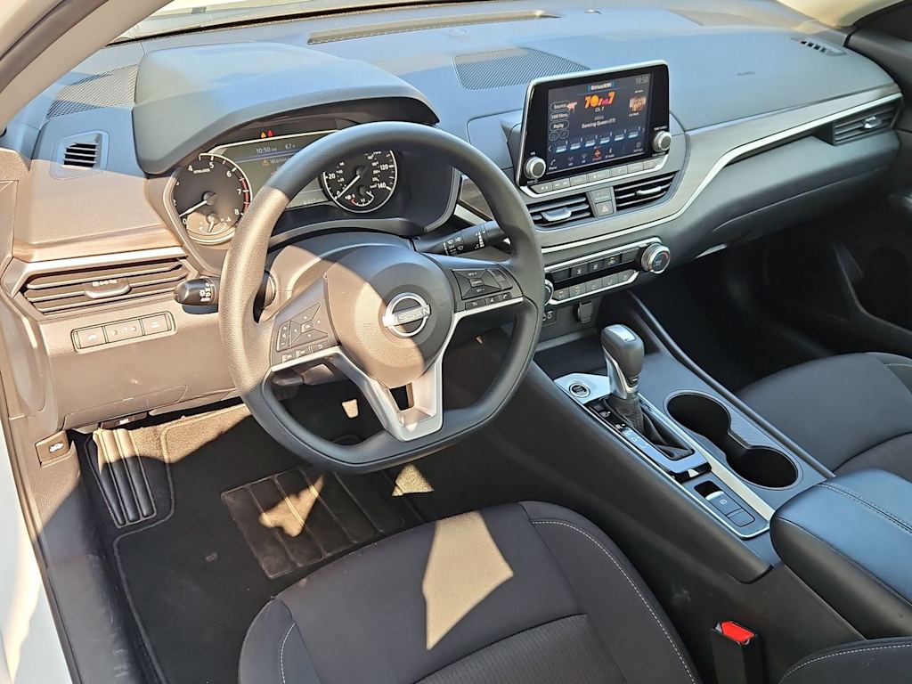 Thumbnail: 2025 Nissan Altima - 2