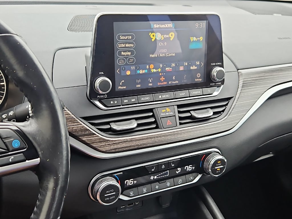 Thumbnail: 2019 Nissan Altima - 14