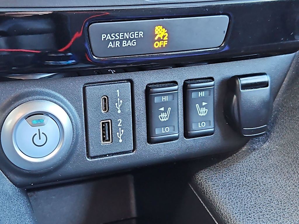 Thumbnail: 2024 Nissan Leaf - 33