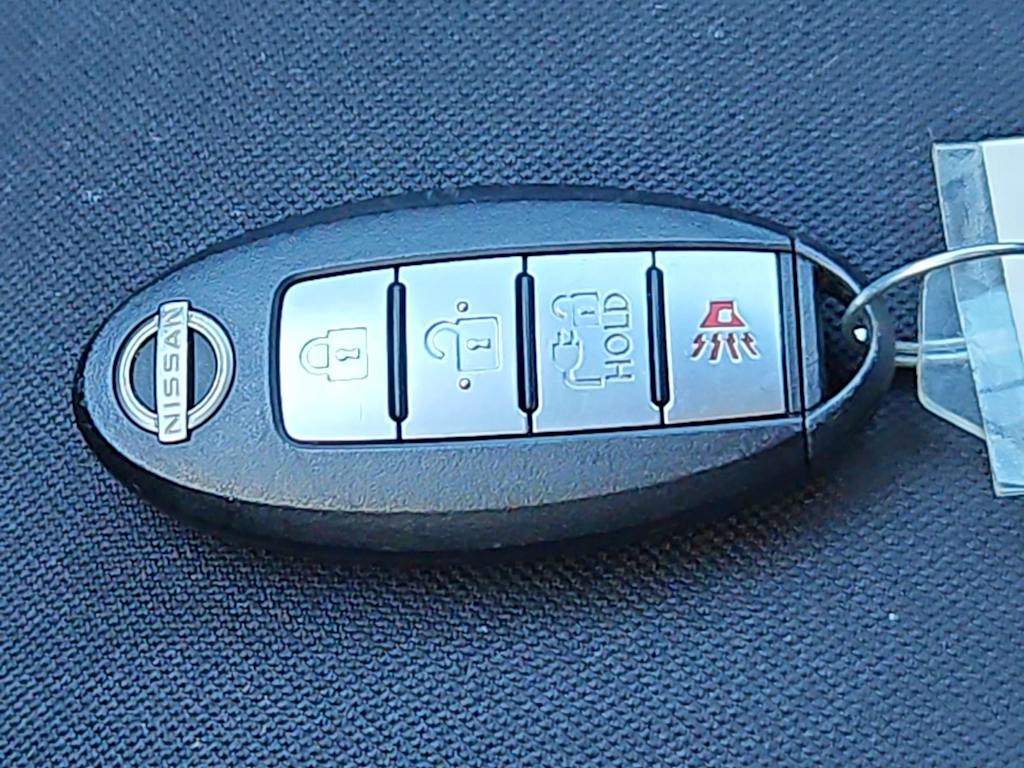 Thumbnail: 2024 Nissan Leaf - 17