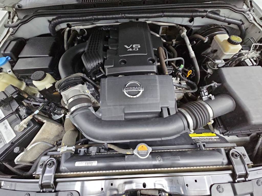 Thumbnail: 2015 Nissan Frontier - 9