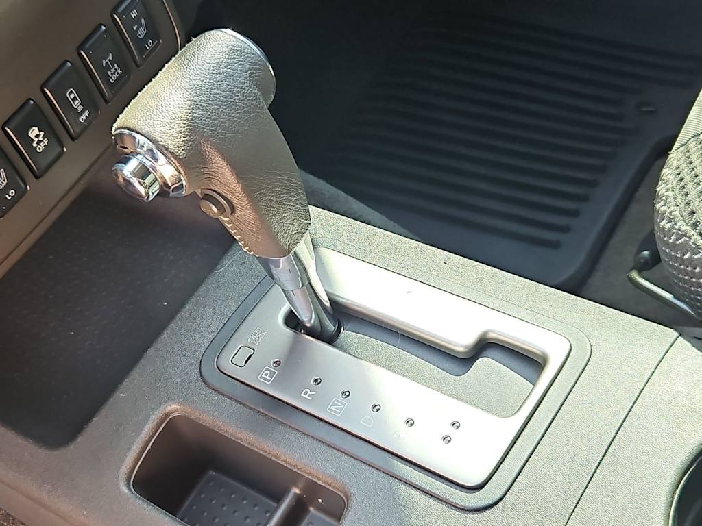 Thumbnail: 2015 Nissan Frontier - 16