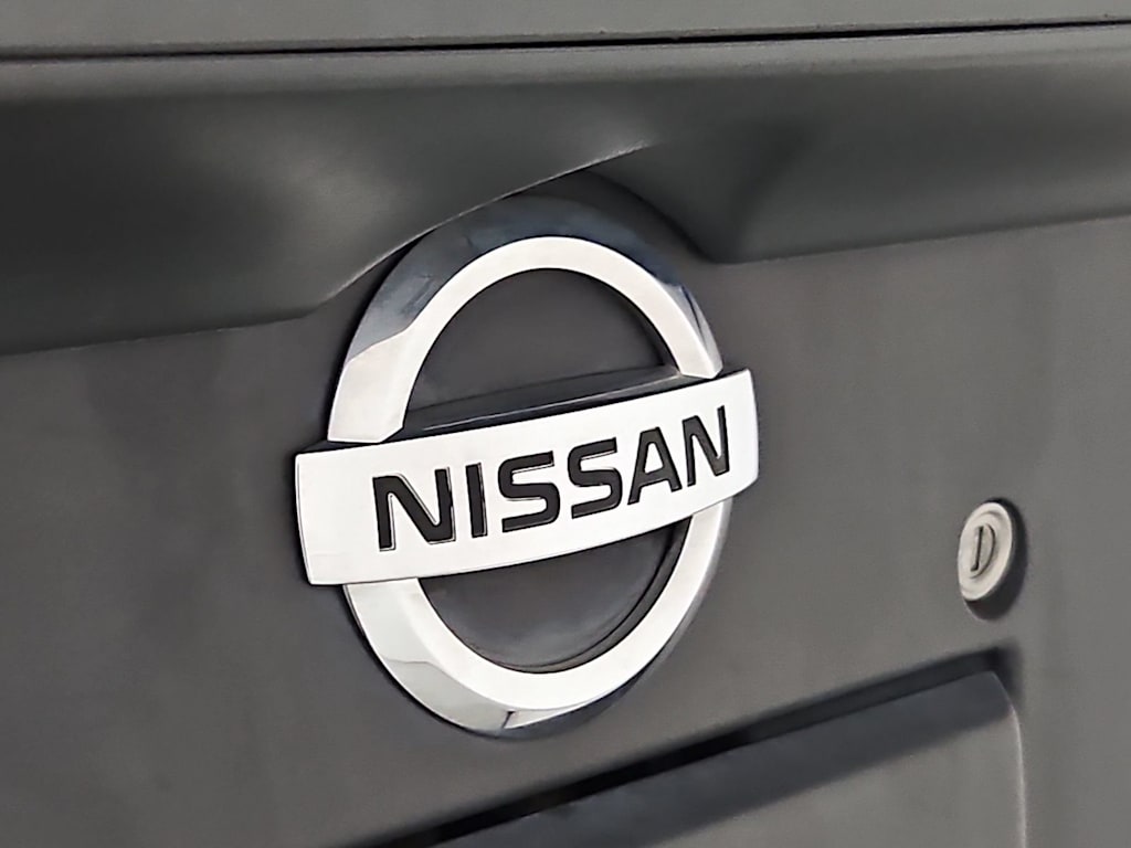 Thumbnail: 2015 Nissan Frontier - 7