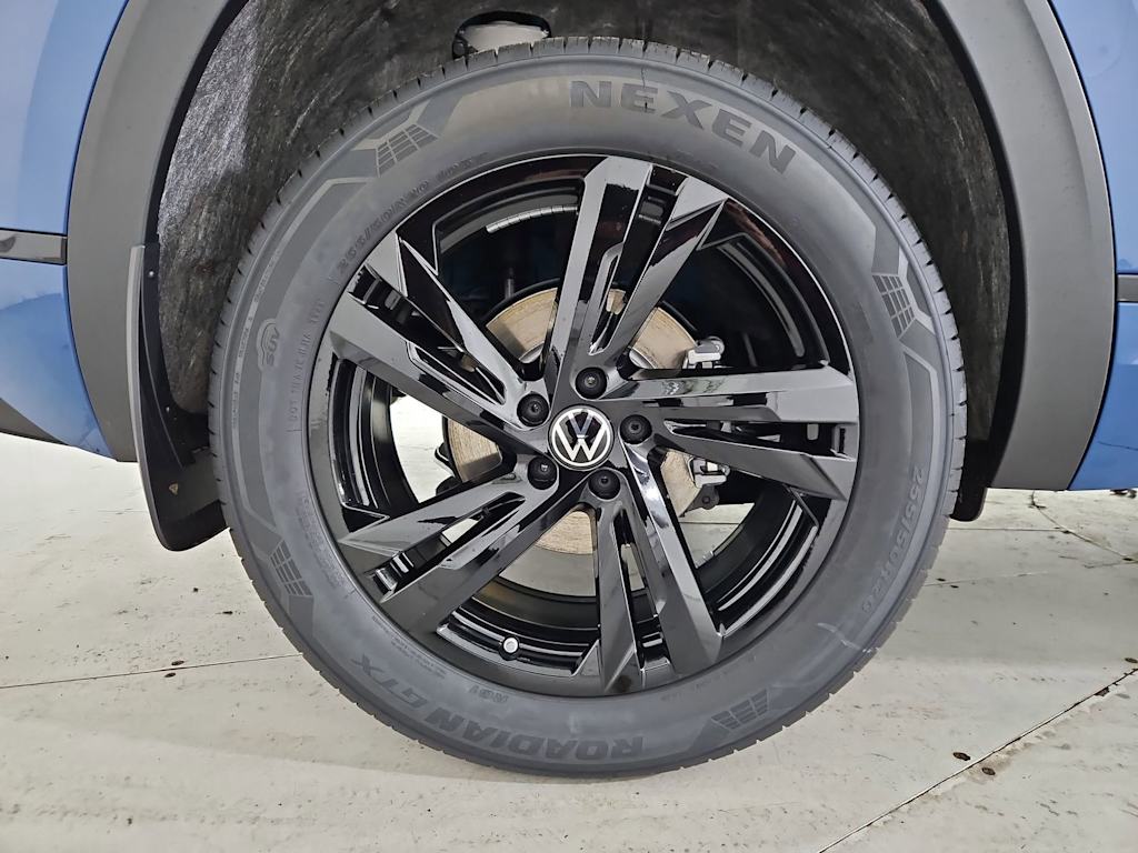 Thumbnail: 2026 Volkswagen Atlas - 8
