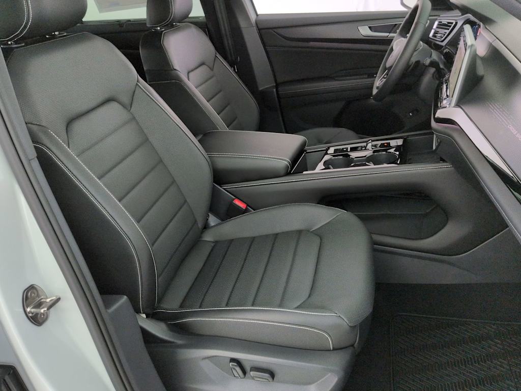 Thumbnail: 2026 Volkswagen Atlas - 12