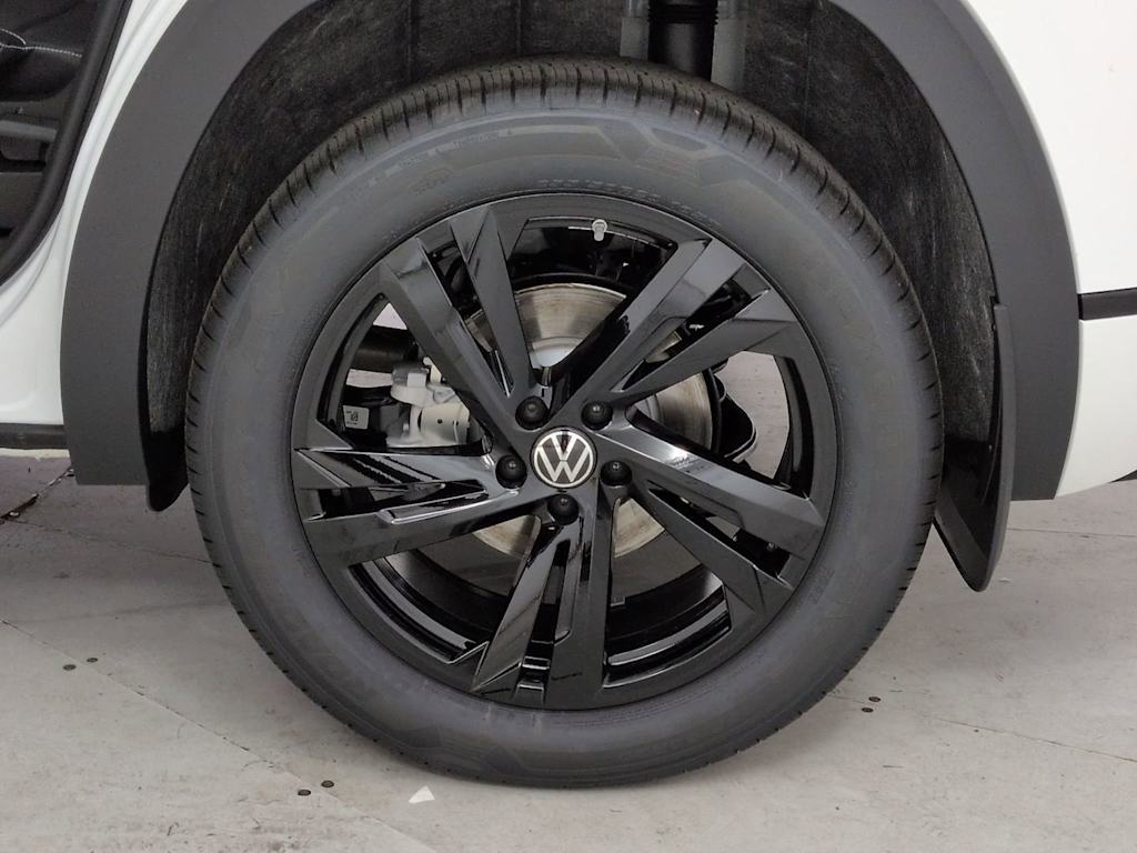 Thumbnail: 2026 Volkswagen Atlas - 8