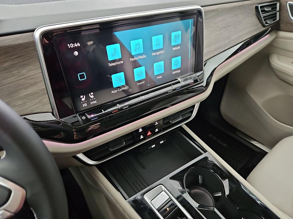 Thumbnail: 2026 Volkswagen Atlas - 15