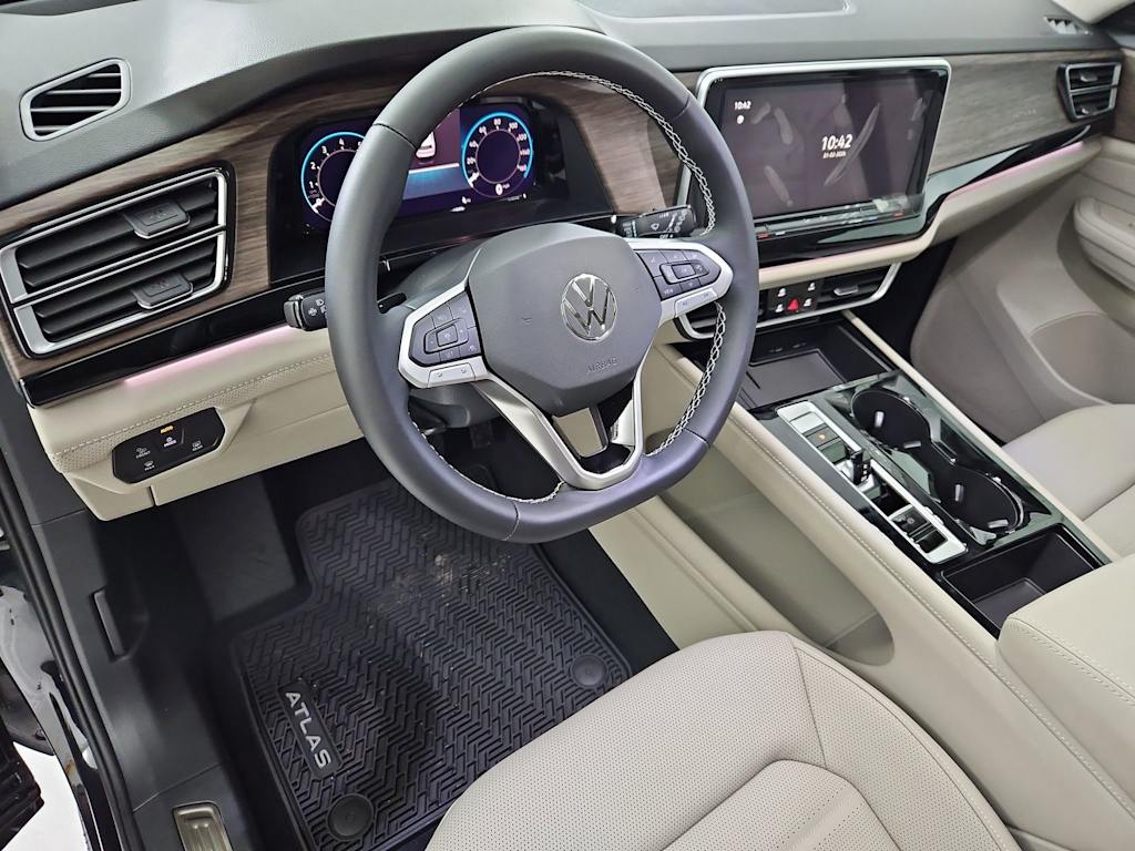 Thumbnail: 2026 Volkswagen Atlas - 2