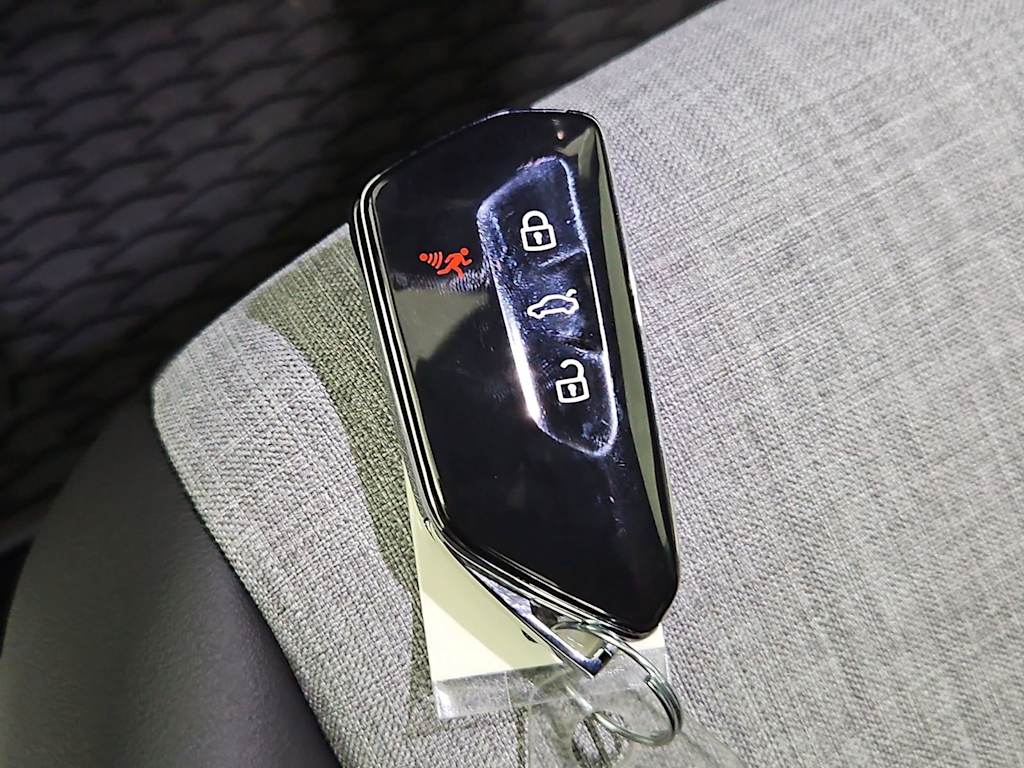 Thumbnail: 2026 Volkswagen ID.4 - 17