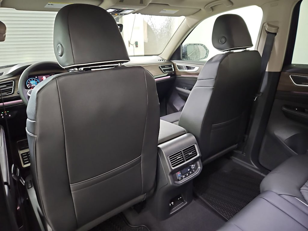 Thumbnail: 2026 Volkswagen Atlas - 13