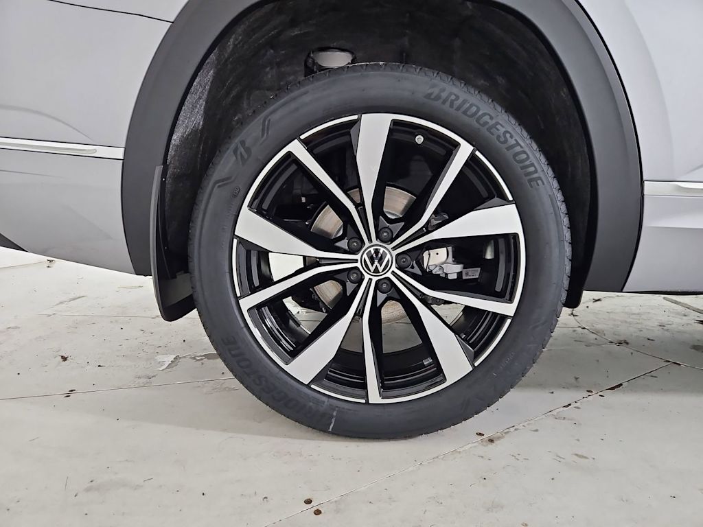 Thumbnail: 2026 Volkswagen Atlas - 8