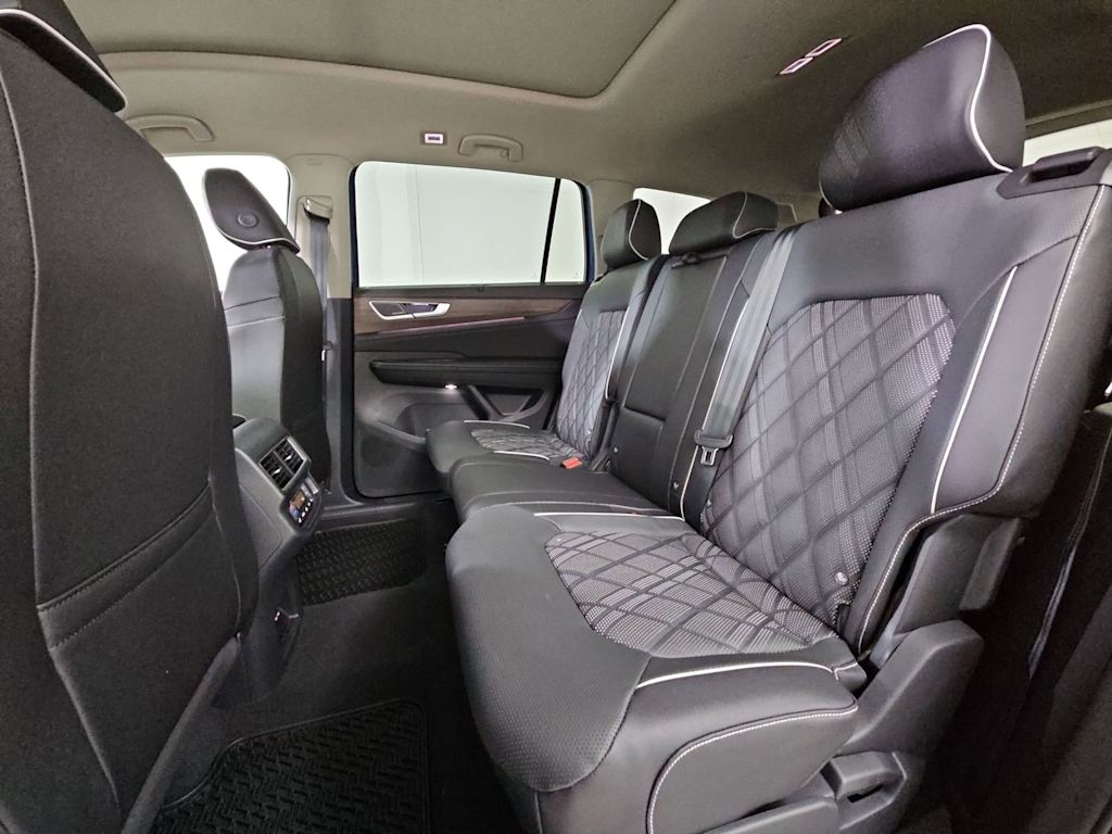 Thumbnail: 2026 Volkswagen Atlas - 13