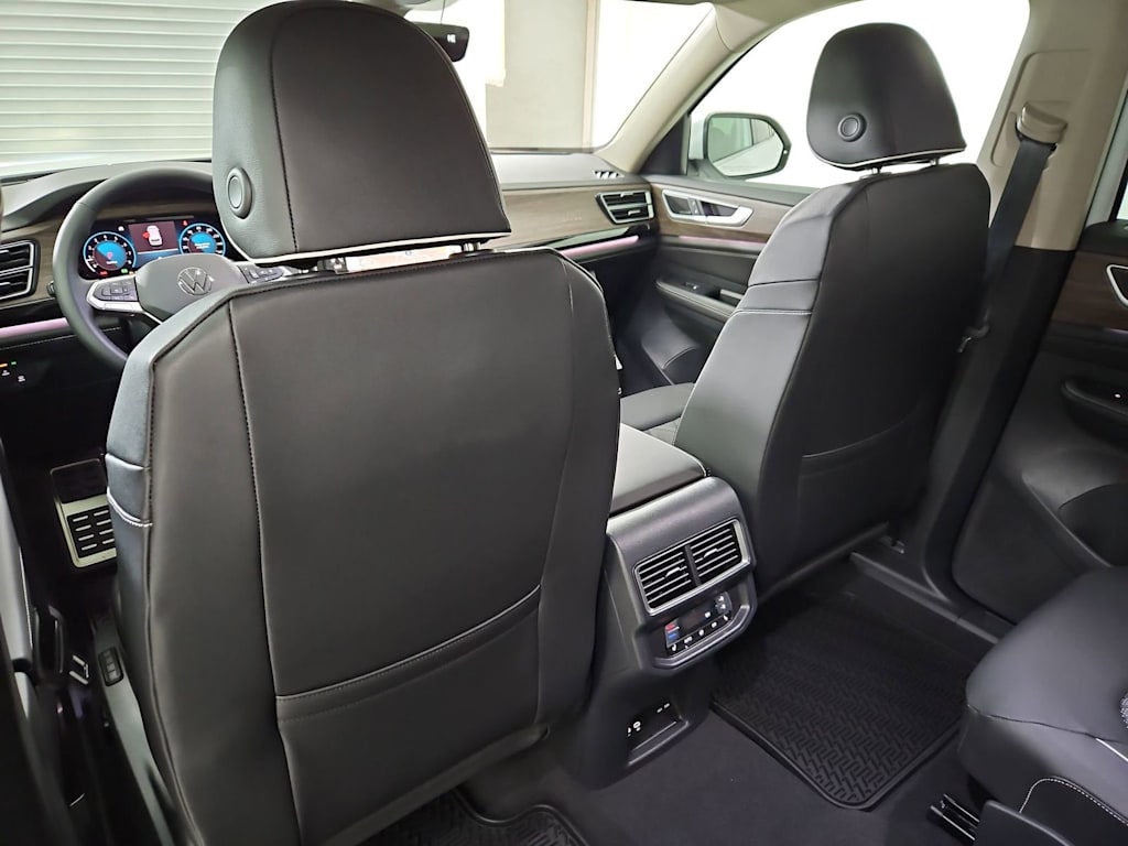 Thumbnail: 2026 Volkswagen Atlas - 12