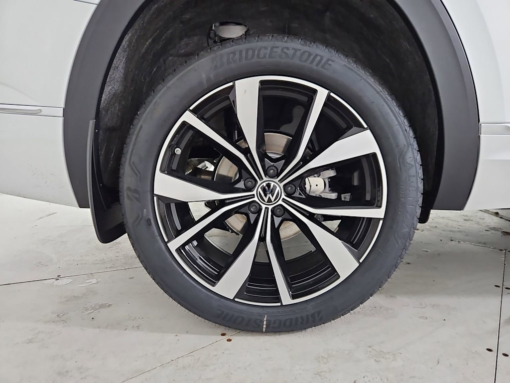 Thumbnail: 2026 Volkswagen Atlas - 8