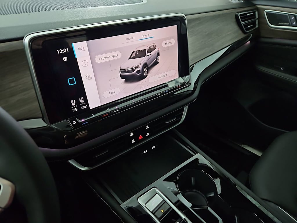 Thumbnail: 2026 Volkswagen Atlas - 15