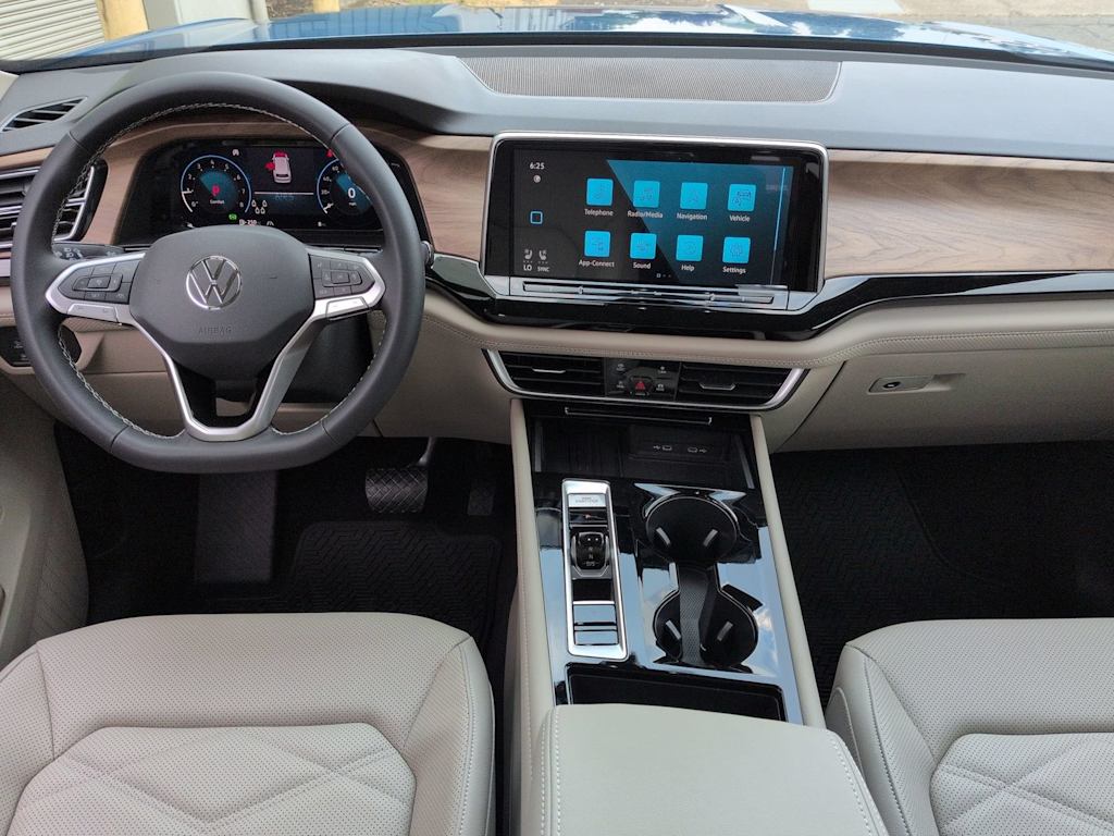 Thumbnail: 2026 Volkswagen Atlas - 9