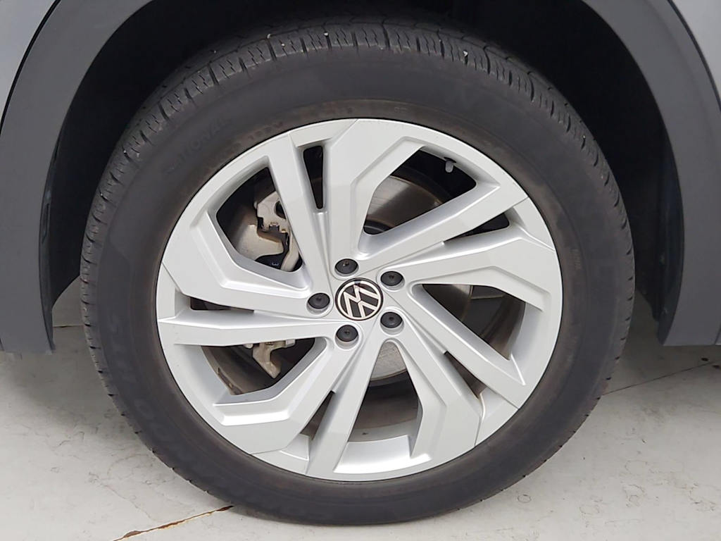 Thumbnail: 2021 Volkswagen Atlas - 8