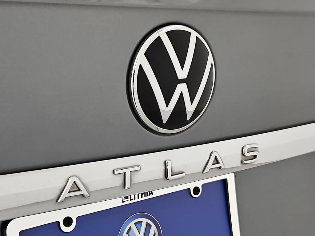 Thumbnail: 2021 Volkswagen Atlas - 25