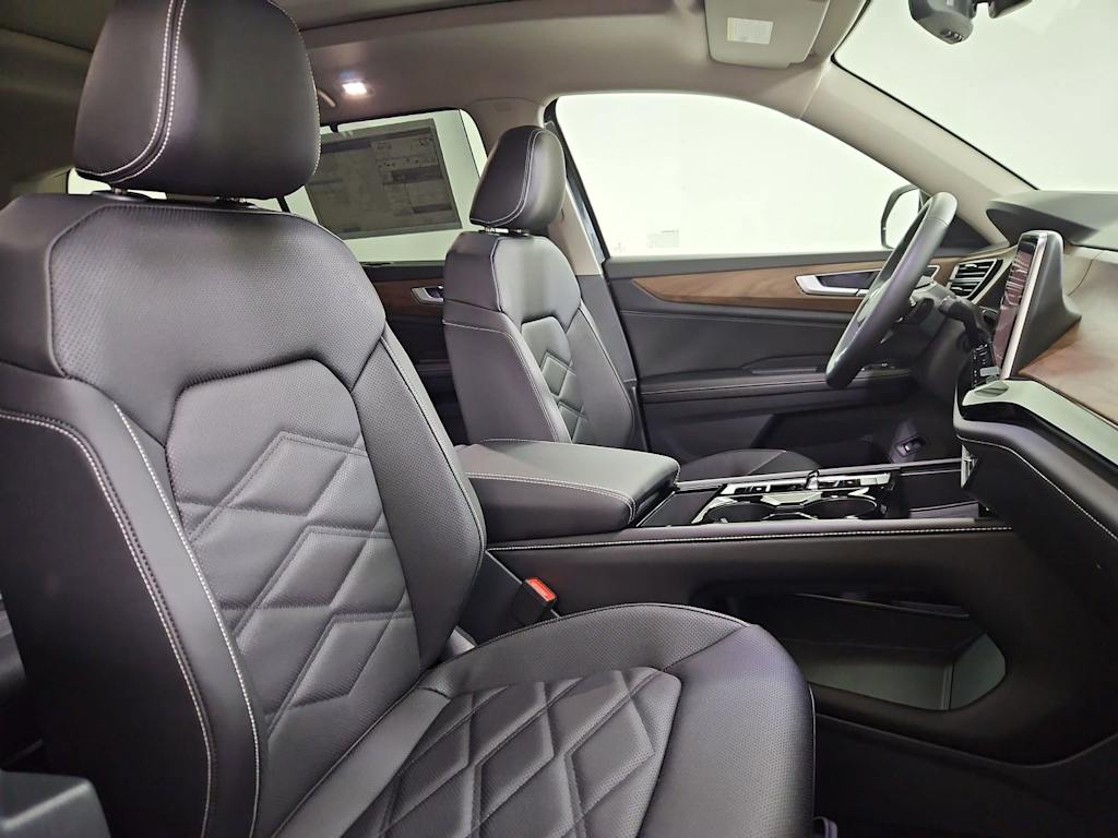 Thumbnail: 2026 Volkswagen Atlas - 12
