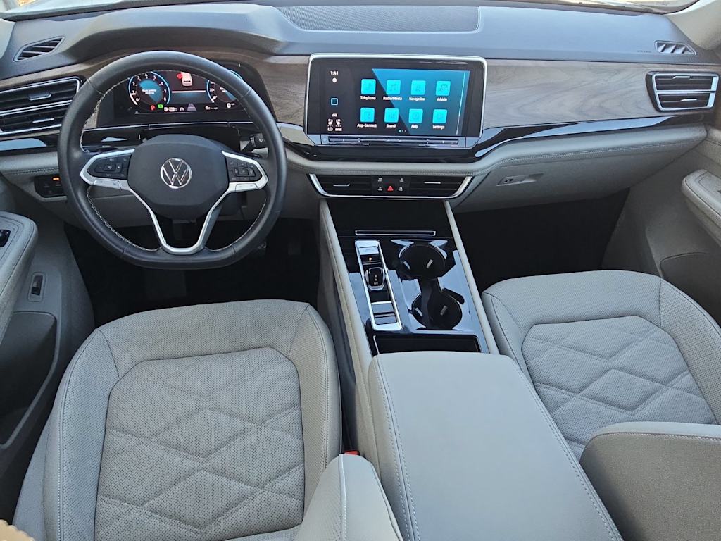 Thumbnail: 2025 Volkswagen Atlas - 10