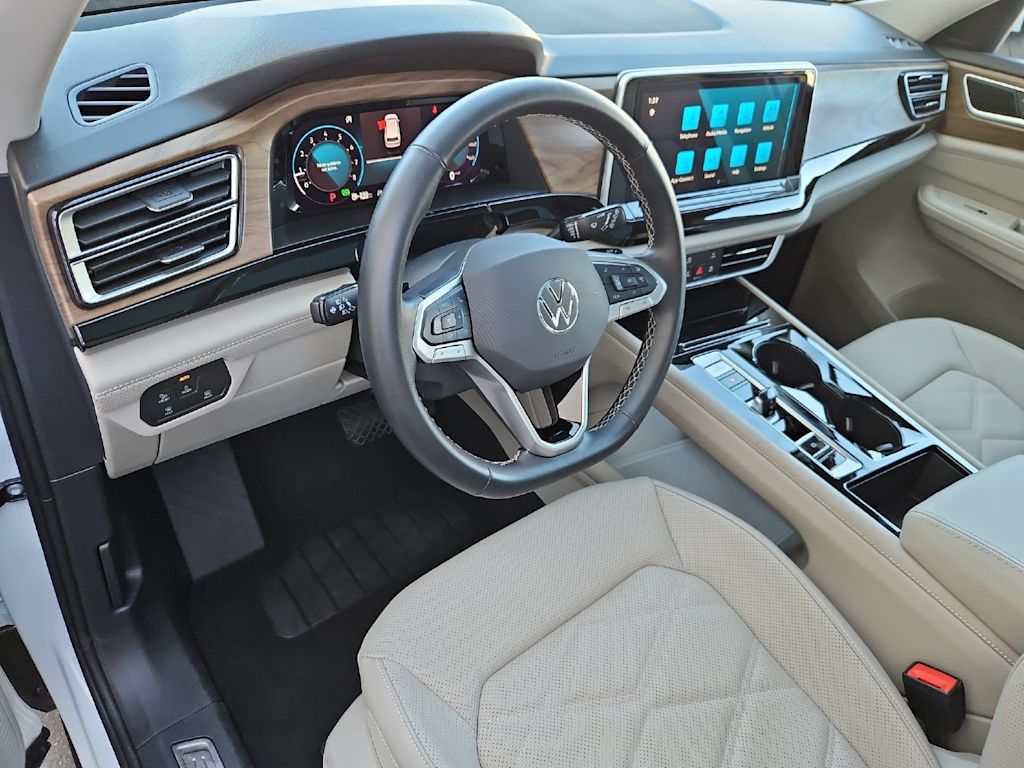 Thumbnail: 2025 Volkswagen Atlas - 2