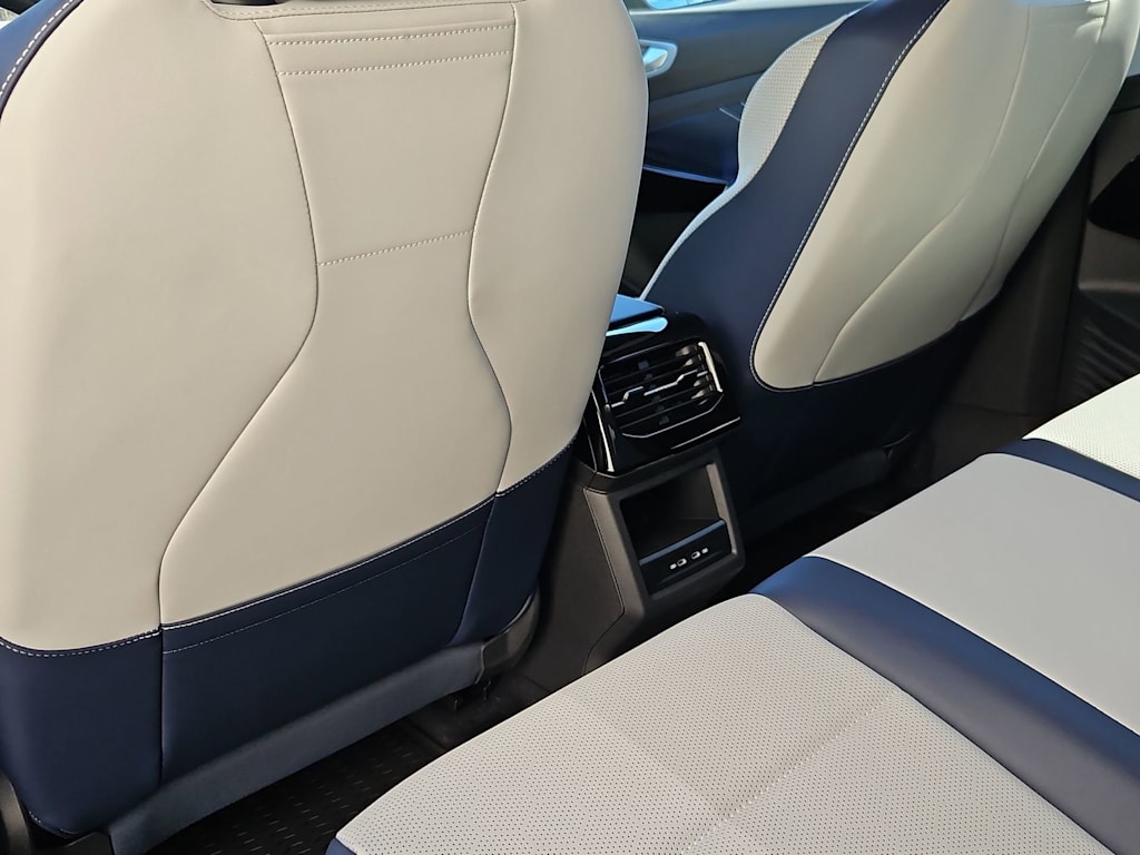 Thumbnail: 2026 Volkswagen ID.4 - 13