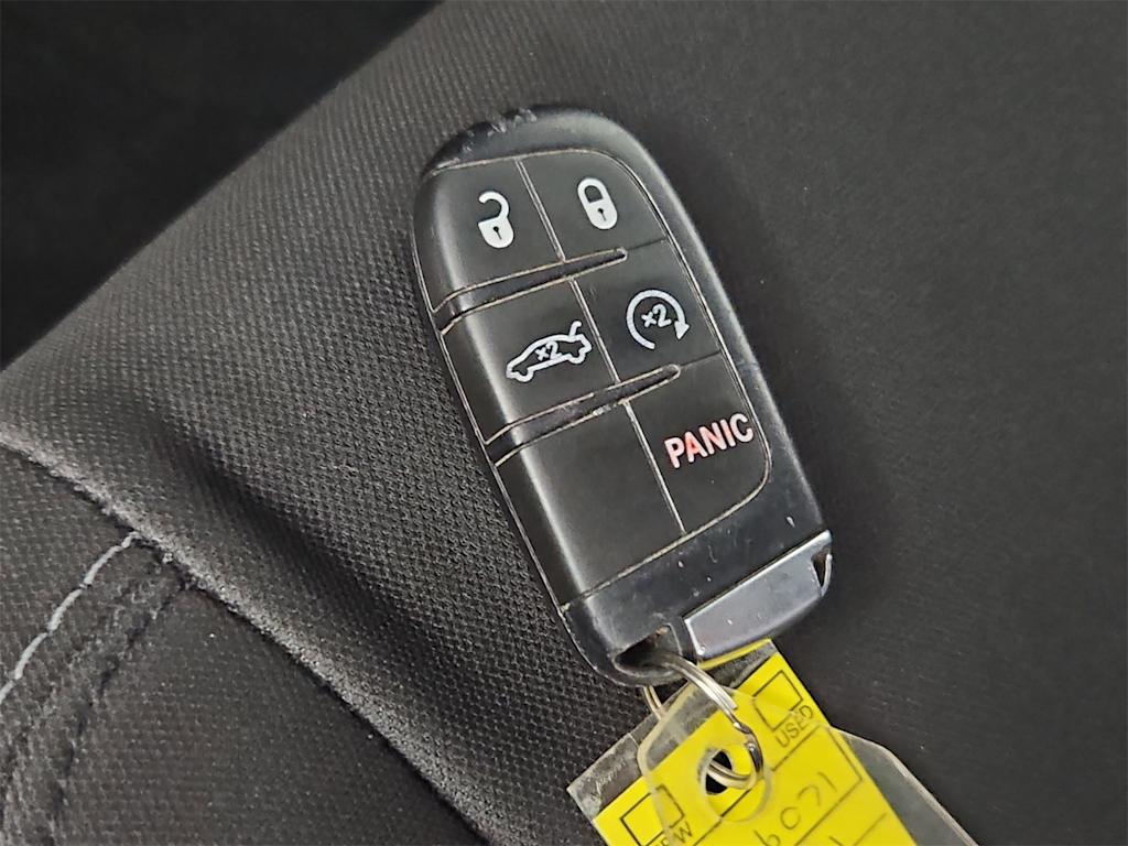 Thumbnail: 2021 Dodge Charger - 19