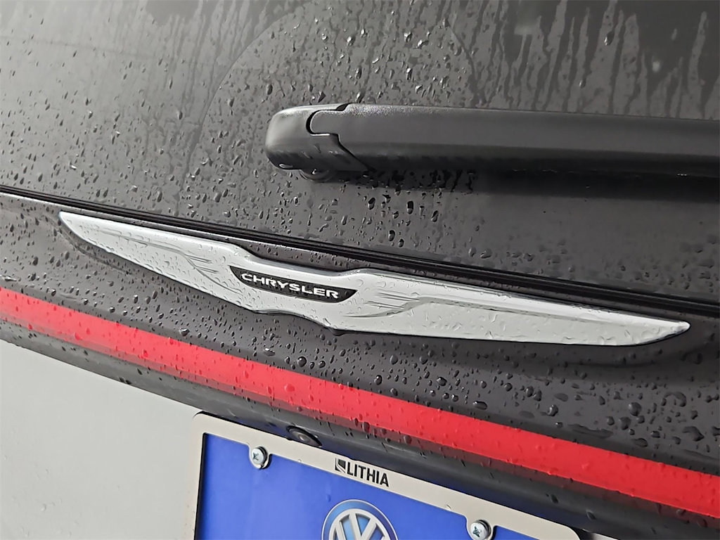 Thumbnail: 2024 Chrysler Pacifica - 7