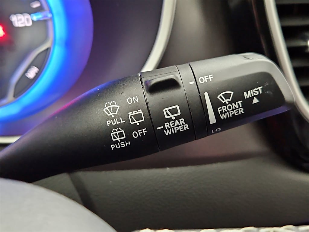 Thumbnail: 2024 Chrysler Pacifica - 16