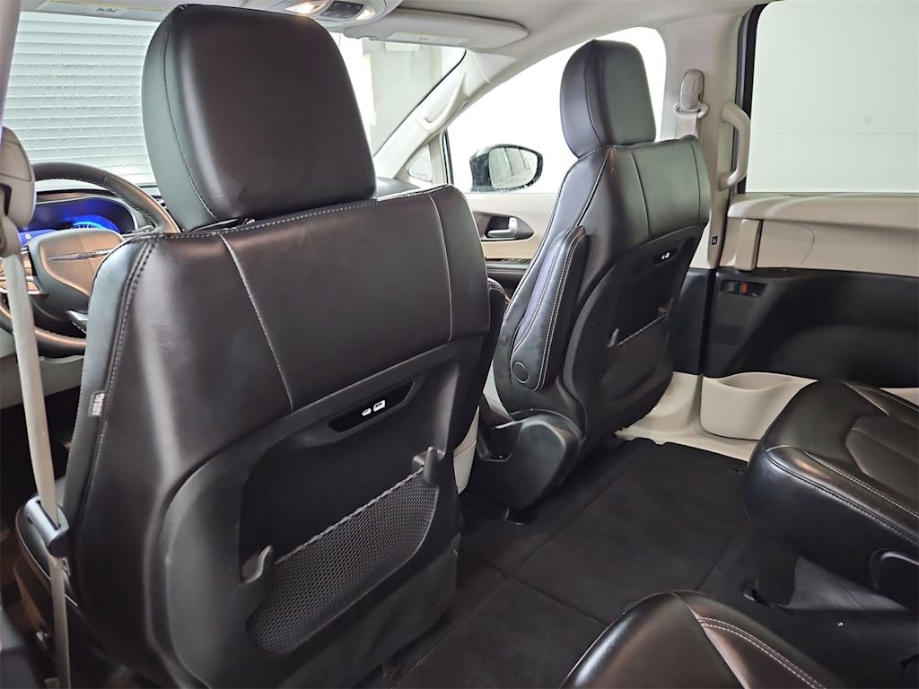 Thumbnail: 2024 Chrysler Pacifica - 13