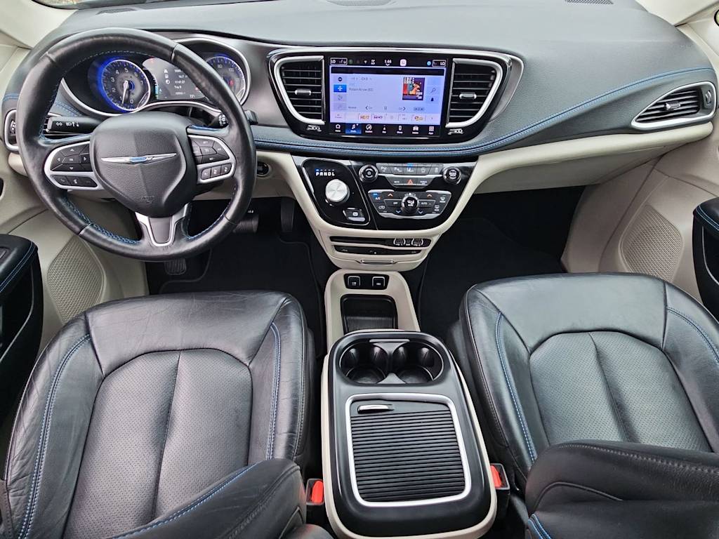 Thumbnail: 2021 Chrysler Pacifica - 10