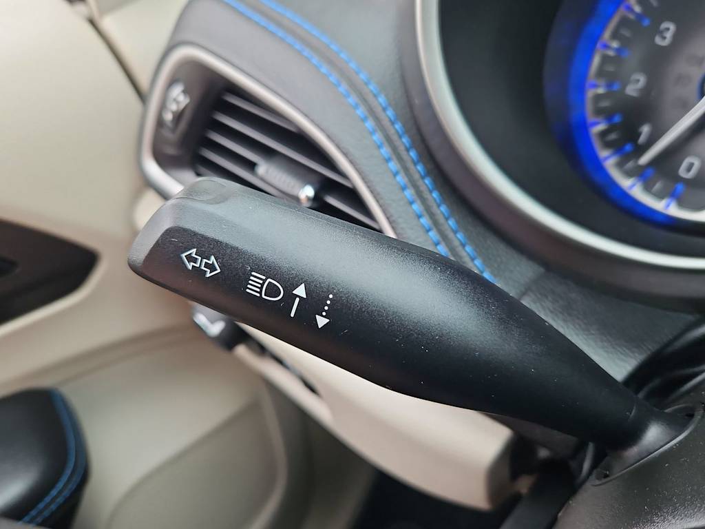 Thumbnail: 2021 Chrysler Pacifica - 30