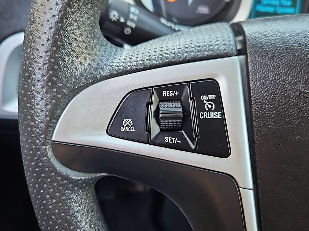 Thumbnail: 2017 Chevrolet Equinox - 28