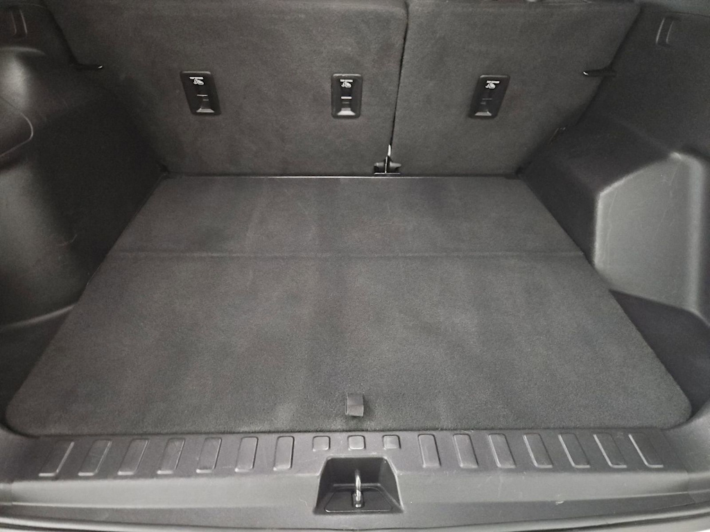 Thumbnail: 2018 Chevrolet Equinox - 18