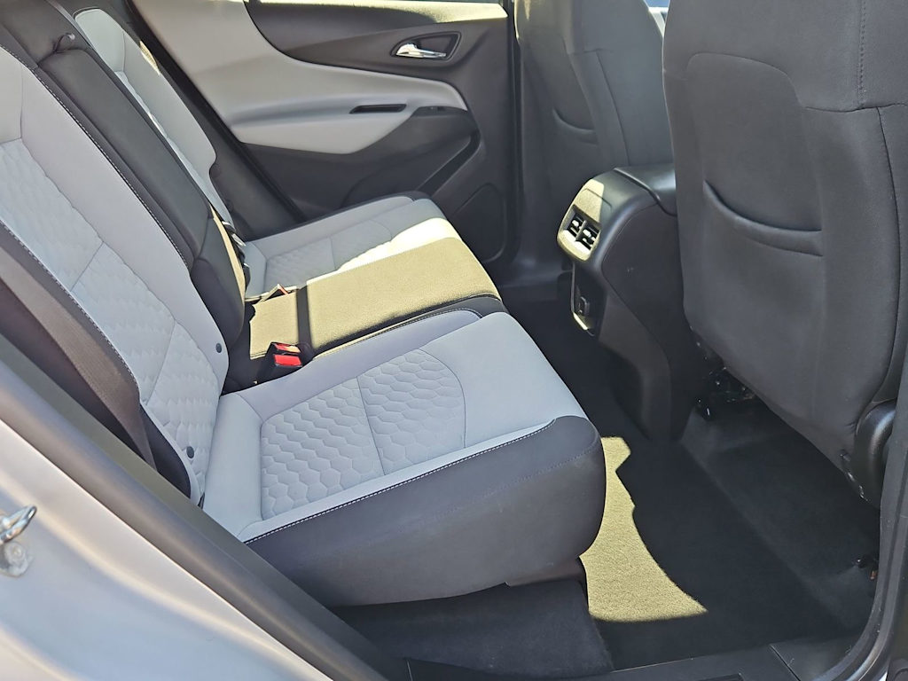 Thumbnail: 2018 Chevrolet Equinox - 27