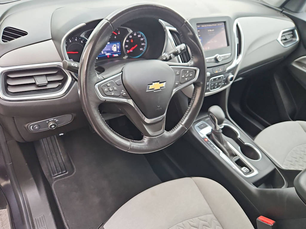 Thumbnail: 2022 Chevrolet Equinox - 2