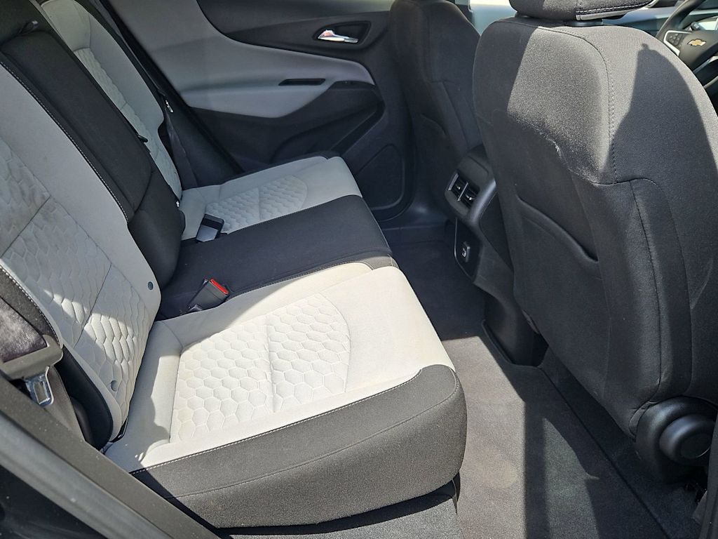 Thumbnail: 2021 Chevrolet Equinox - 28